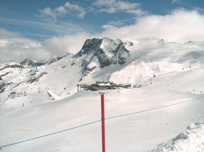 tuxerfernerhaus.jpg